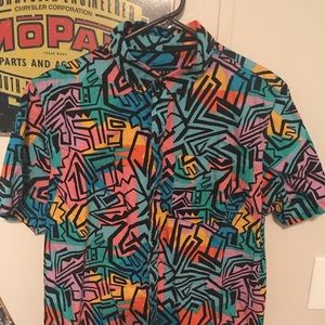 Like new multi color button up
